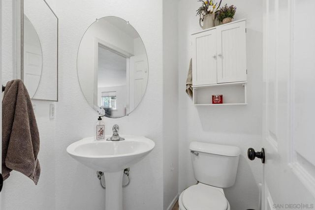 625 Jacks Creek, Escondido, CA 92027