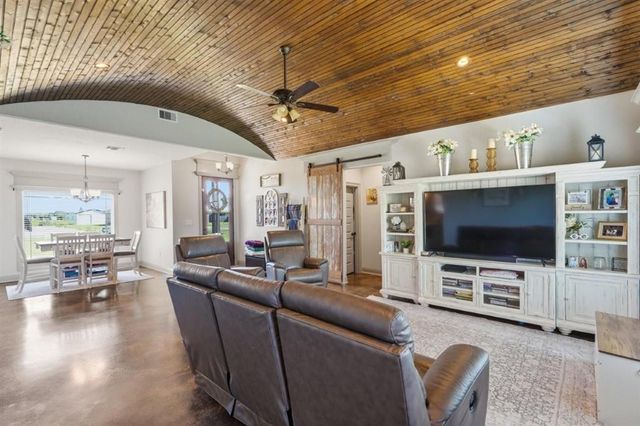 17494 Jaycee Drive, Iowa, LA 70647