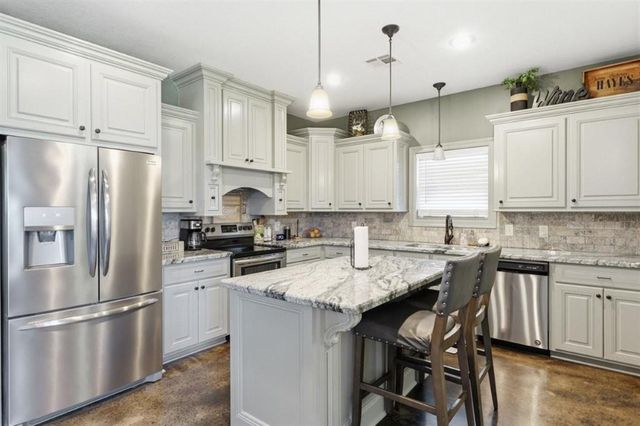 17494 Jaycee Drive, Iowa, LA 70647