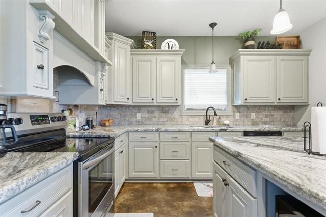 17494 Jaycee Drive, Iowa, LA 70647