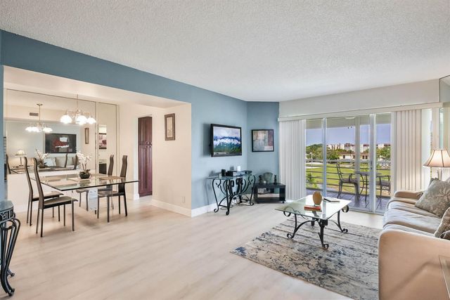 3593 Birdie Drive 507, Lake Worth, FL 33467