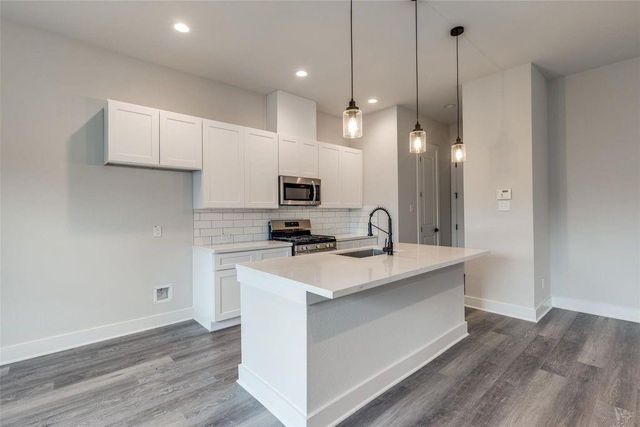 13130 Perennial Springs Drive, Houston, TX 77048
