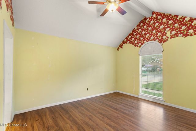 7020 Red Bud Lane, Ocean Springs, MS 39564