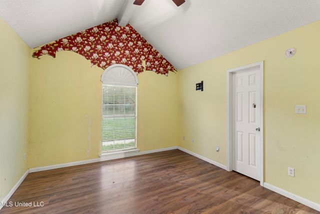 7020 Red Bud Lane, Ocean Springs, MS 39564