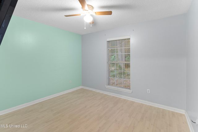 7020 Red Bud Lane, Ocean Springs, MS 39564