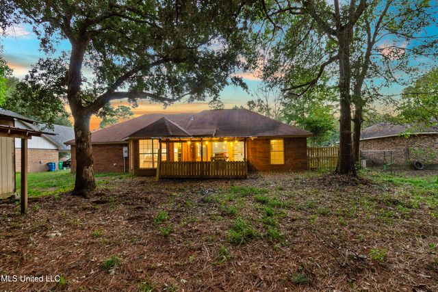 7020 Red Bud Lane, Ocean Springs, MS 39564