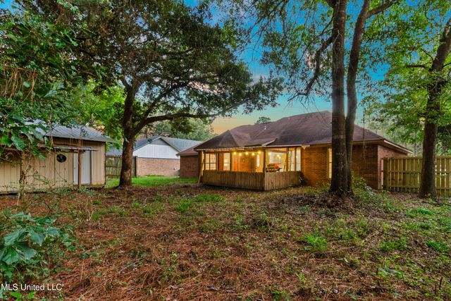 7020 Red Bud Lane, Ocean Springs, MS 39564