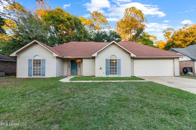 7020 Red Bud Lane, Ocean Springs, MS 39564