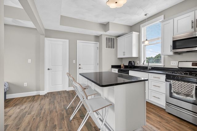 41 Boardman St 2, Boston, MA 02128