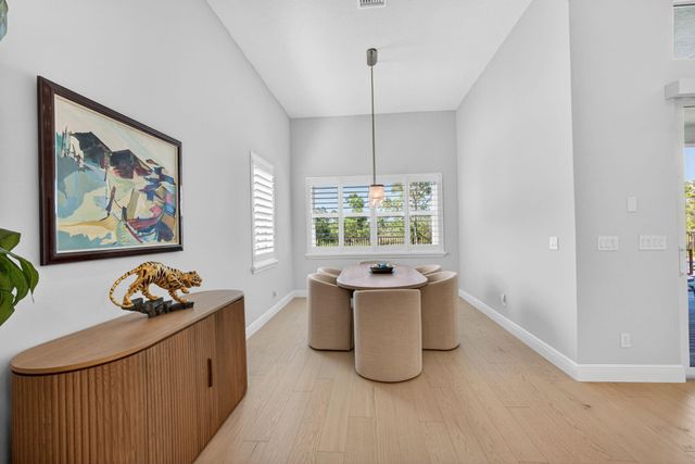 10074 Timber Creek Way, Palm Beach Gardens, FL 33412