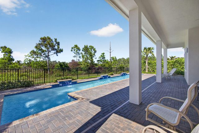 10074 Timber Creek Way, Palm Beach Gardens, FL 33412