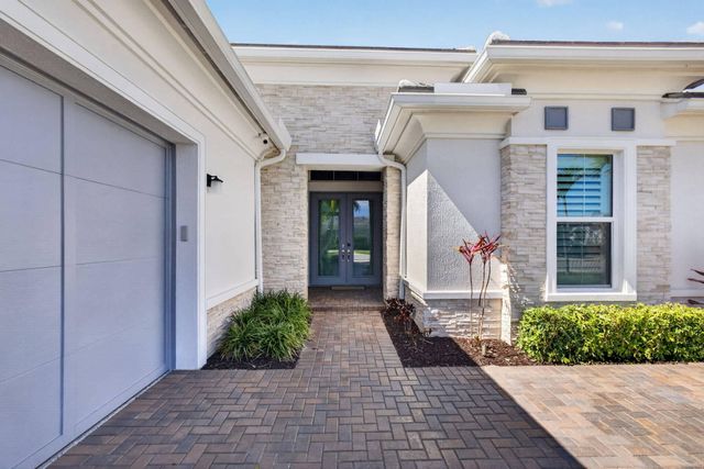 10074 Timber Creek Way, Palm Beach Gardens, FL 33412