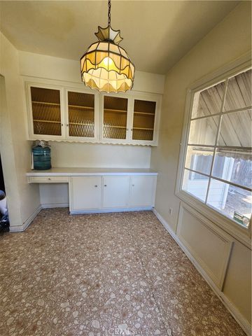 427 W 6th, Ontario, CA 91762