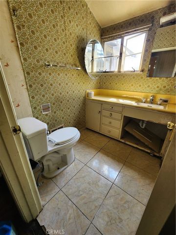 427 W 6th, Ontario, CA 91762