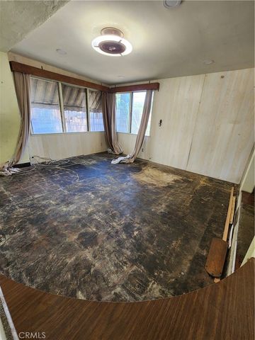 427 W 6th, Ontario, CA 91762