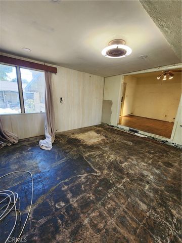 427 W 6th, Ontario, CA 91762