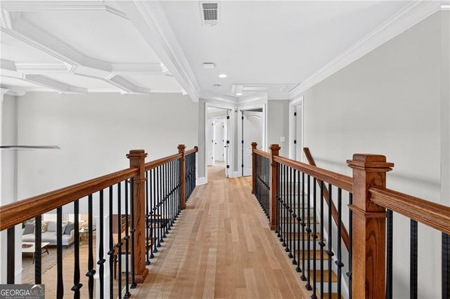 4526 Meadowland Way, Flowery Branch, GA 30542