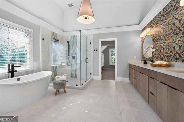 4526 Meadowland Way, Flowery Branch, GA 30542