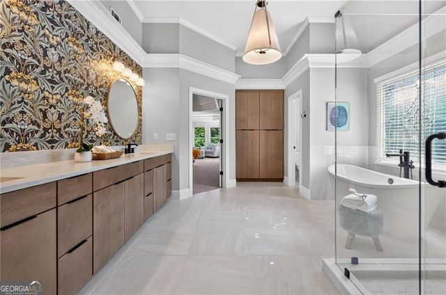4526 Meadowland Way, Flowery Branch, GA 30542