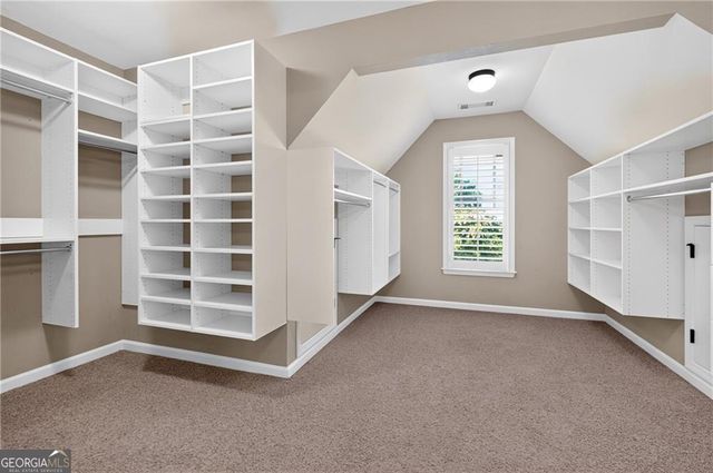 4526 Meadowland Way, Flowery Branch, GA 30542