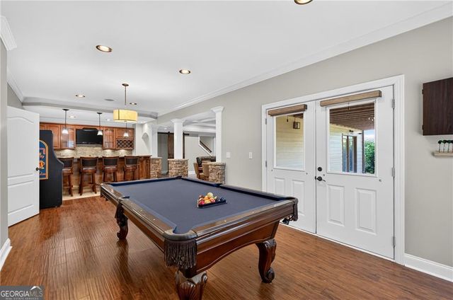 4526 Meadowland Way, Flowery Branch, GA 30542