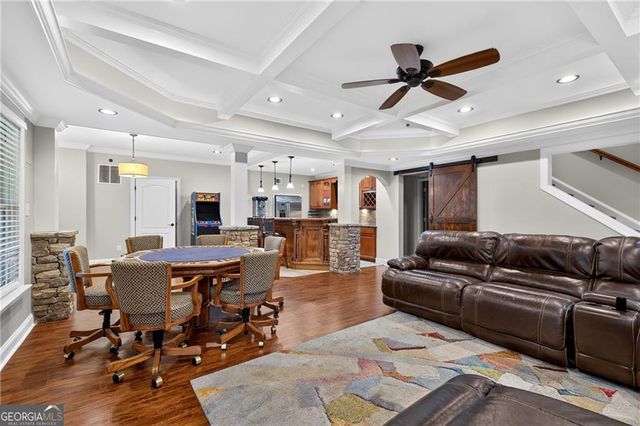 4526 Meadowland Way, Flowery Branch, GA 30542