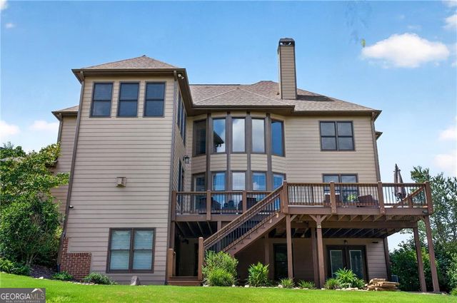 4526 Meadowland Way, Flowery Branch, GA 30542