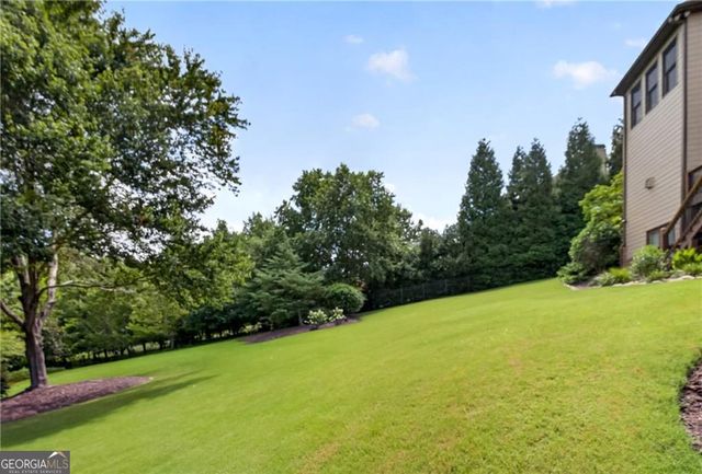 4526 Meadowland Way, Flowery Branch, GA 30542