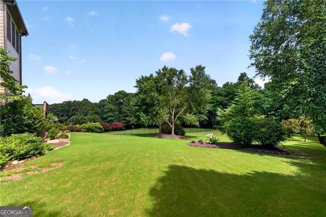 4526 Meadowland Way, Flowery Branch, GA 30542