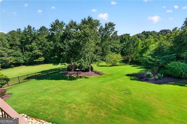 4526 Meadowland Way, Flowery Branch, GA 30542