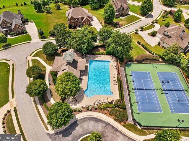 4526 Meadowland Way, Flowery Branch, GA 30542