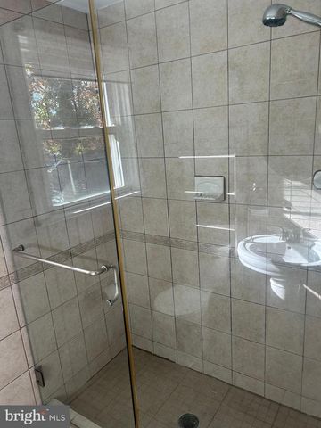 3013 NASH PL SE, Washington, DC 20020