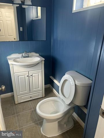 3013 NASH PL SE, Washington, DC 20020