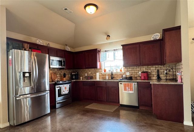 104 County Road 8491, Green Forest, AR 72638