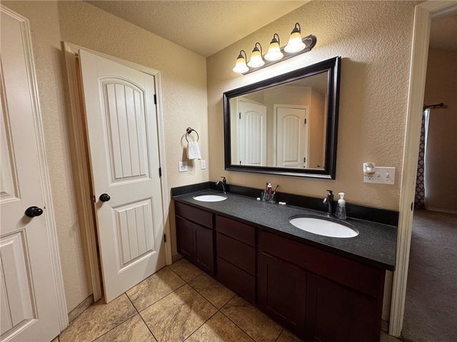 104 County Road 8491, Green Forest, AR 72638