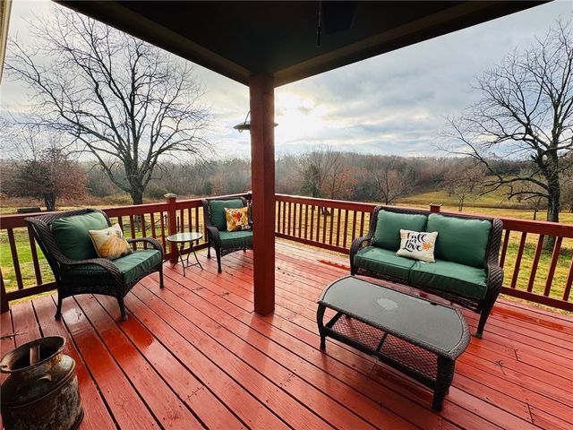 104 County Road 8491, Green Forest, AR 72638