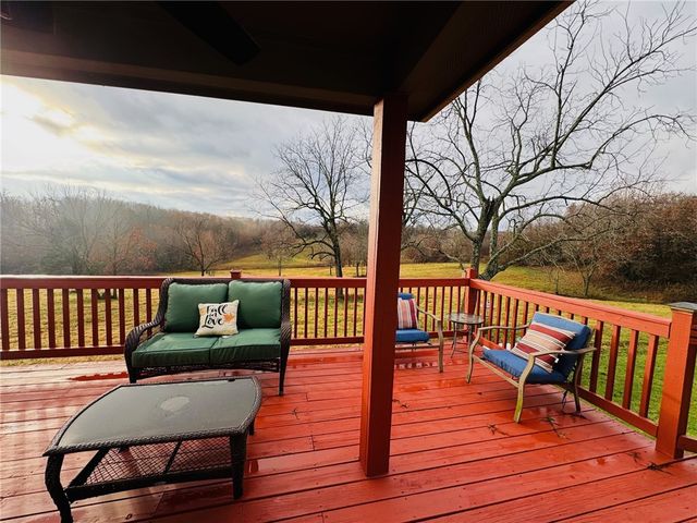 104 County Road 8491, Green Forest, AR 72638