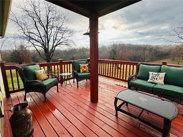 104 County Road 8491, Green Forest, AR 72638