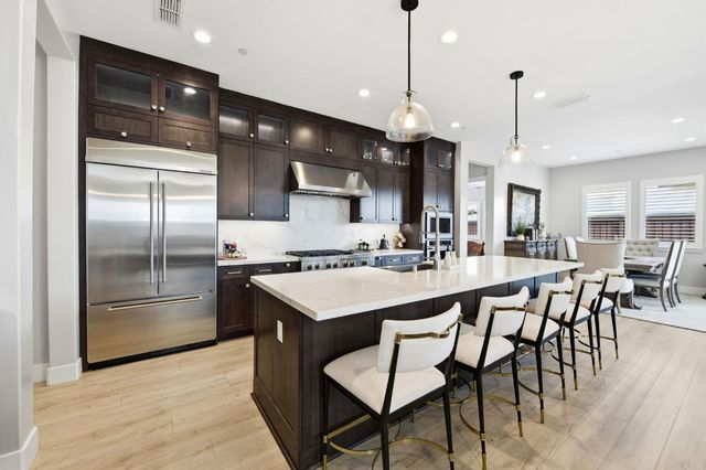 3544 Panorama Dr, Folsom, CA 95630