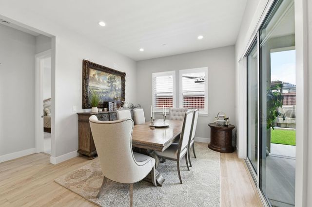 3544 Panorama Dr, Folsom, CA 95630