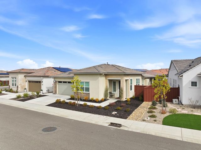 3544 Panorama Dr, Folsom, CA 95630