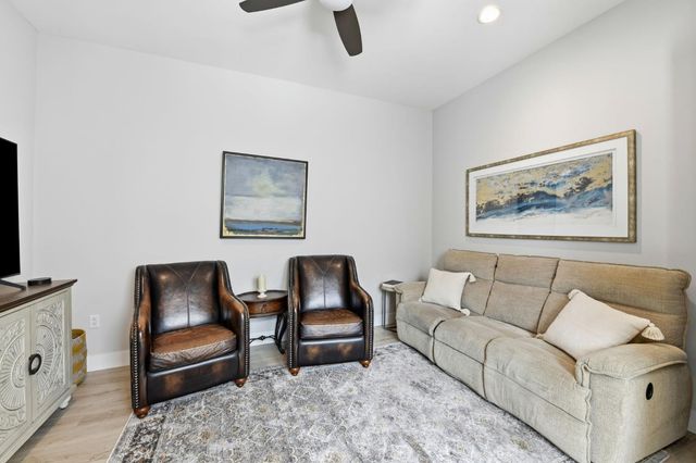 3544 Panorama Dr, Folsom, CA 95630