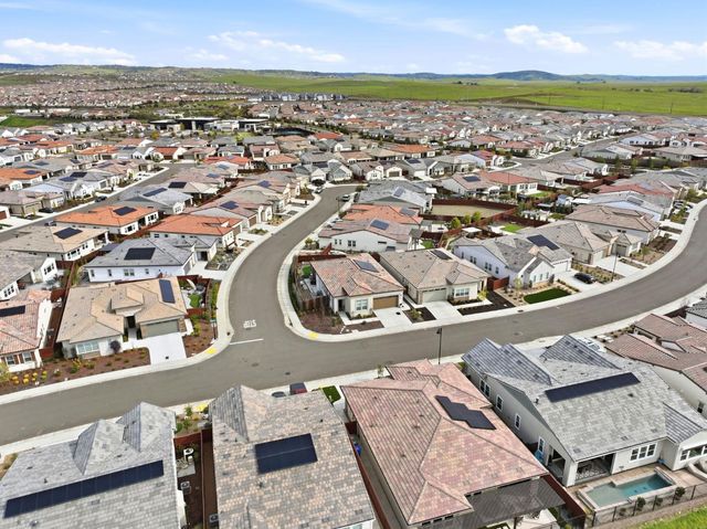 3544 Panorama Dr, Folsom, CA 95630