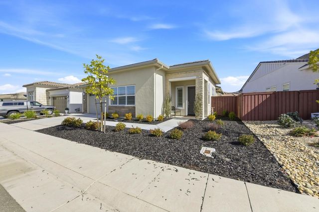 3544 Panorama Dr, Folsom, CA 95630