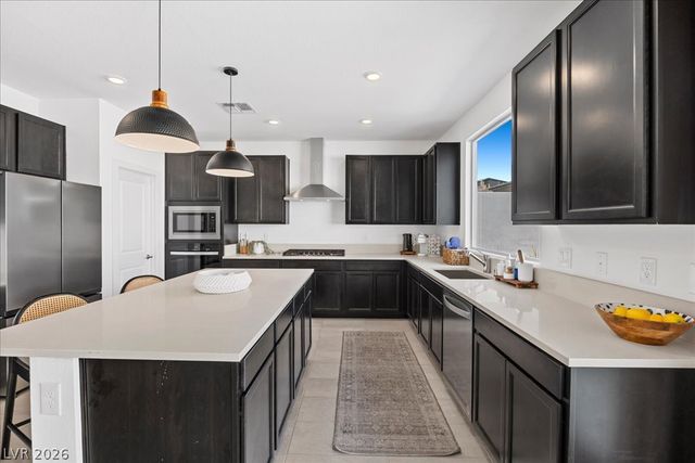 10232 Eden Mountain Street, Las Vegas, NV 89141