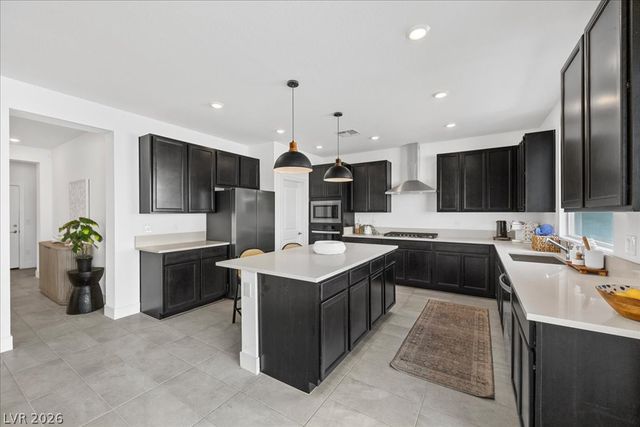 10232 Eden Mountain Street, Las Vegas, NV 89141