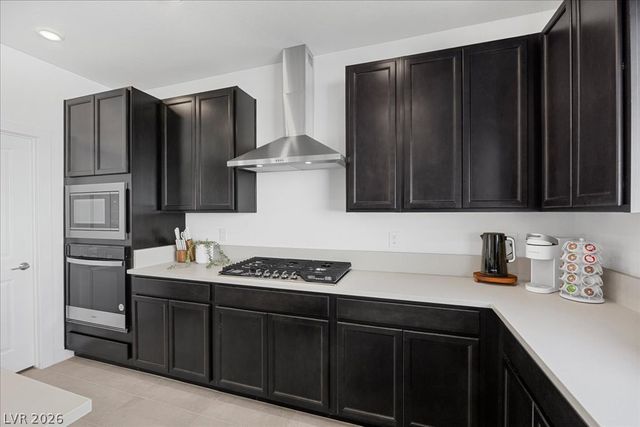 10232 Eden Mountain Street, Las Vegas, NV 89141