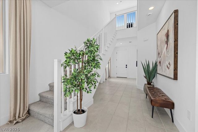 10232 Eden Mountain Street, Las Vegas, NV 89141