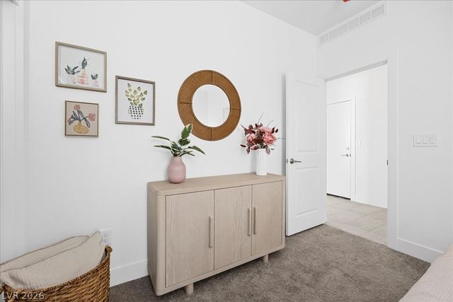 10232 Eden Mountain Street, Las Vegas, NV 89141