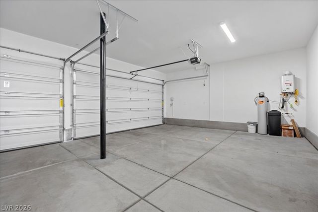 10232 Eden Mountain Street, Las Vegas, NV 89141